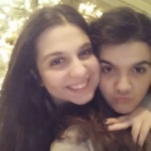 Meet your Posher, Gina